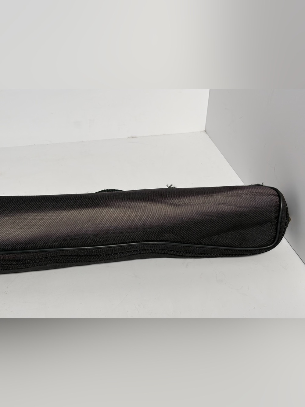 KISS Destroyer Pool Cue 20 oz 57 3/8” Billiards Stick w/ Case - Picture 15 of 16